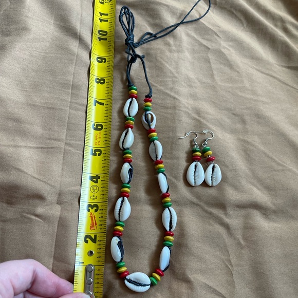Handmade Genuine Cowrie Puka Shell Jamaican Rasta Necklace & Earrings Set - Picture 4 of 4
